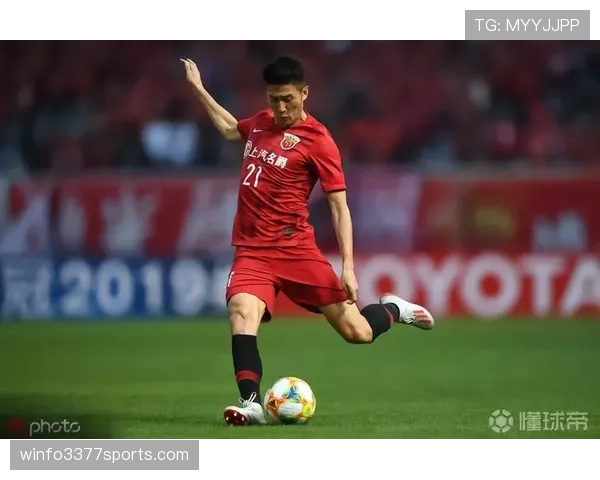 拜仁慕尼黑近期联赛表现稳中有进,核心阵容磨合为关键赛事注入信心 拜仁慕尼黑近期联赛表现稳中有进,核心阵容磨合为关键赛事注入信心